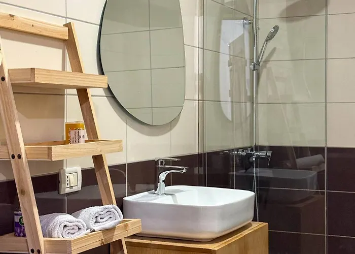 Miq New Boulevard * 地拉那